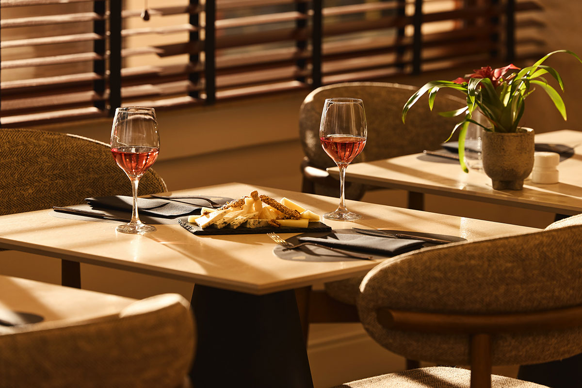 Seros Restaurant