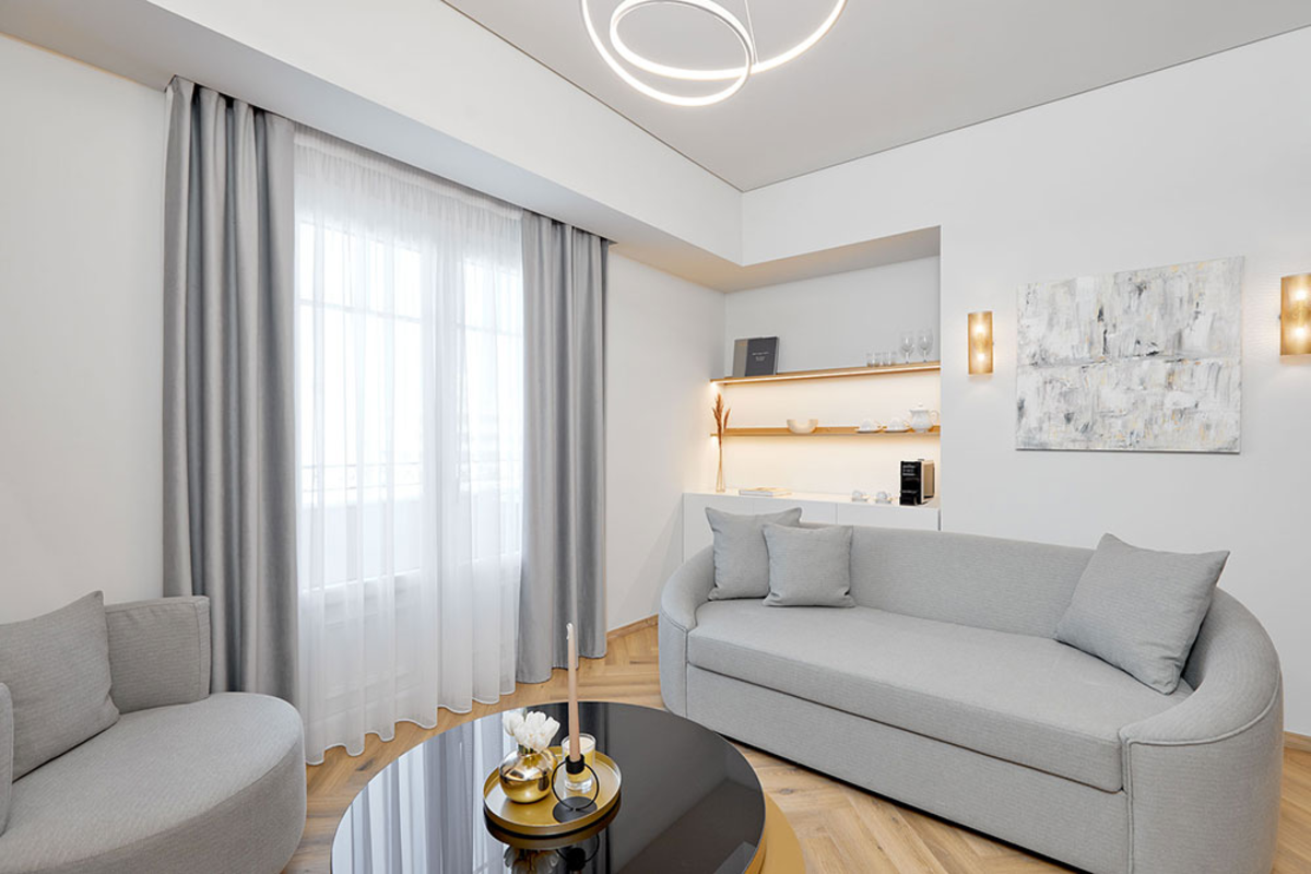 Deluxe Suites