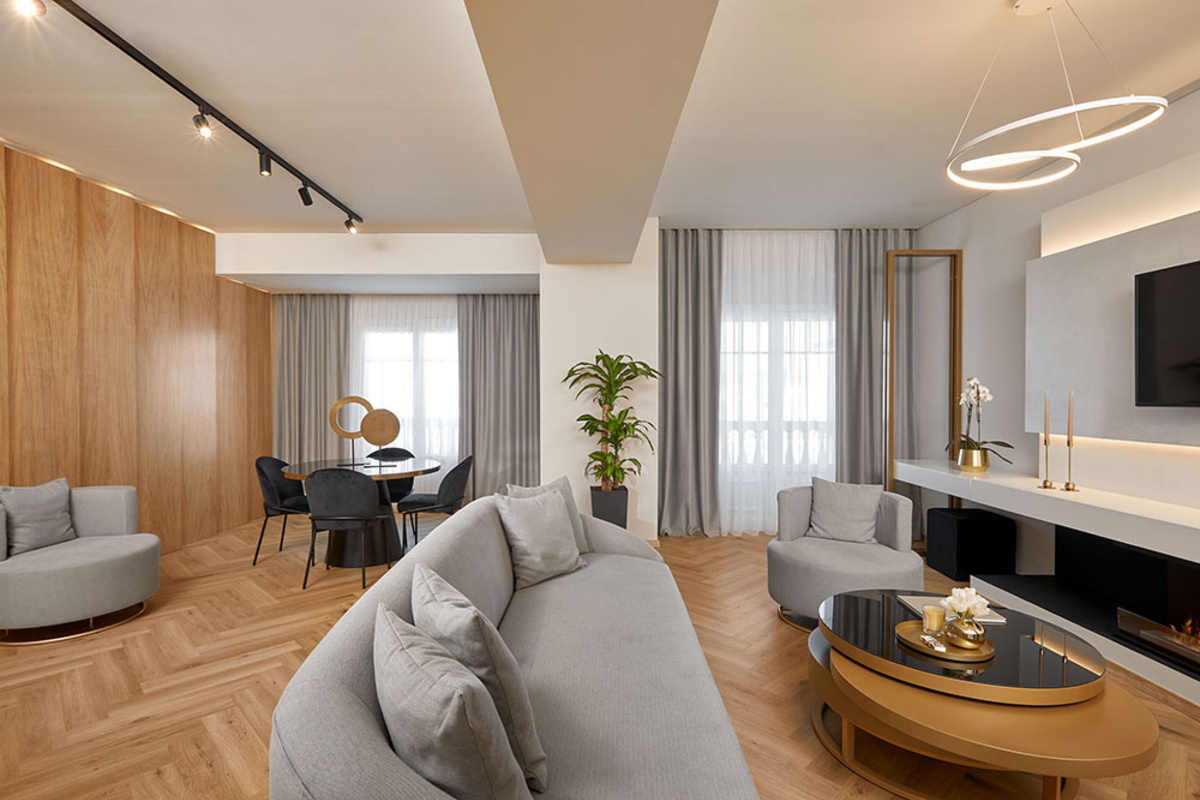 Grand Suites