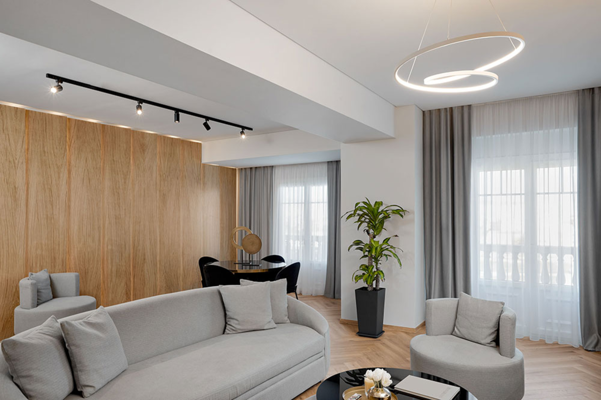 Grand Suites